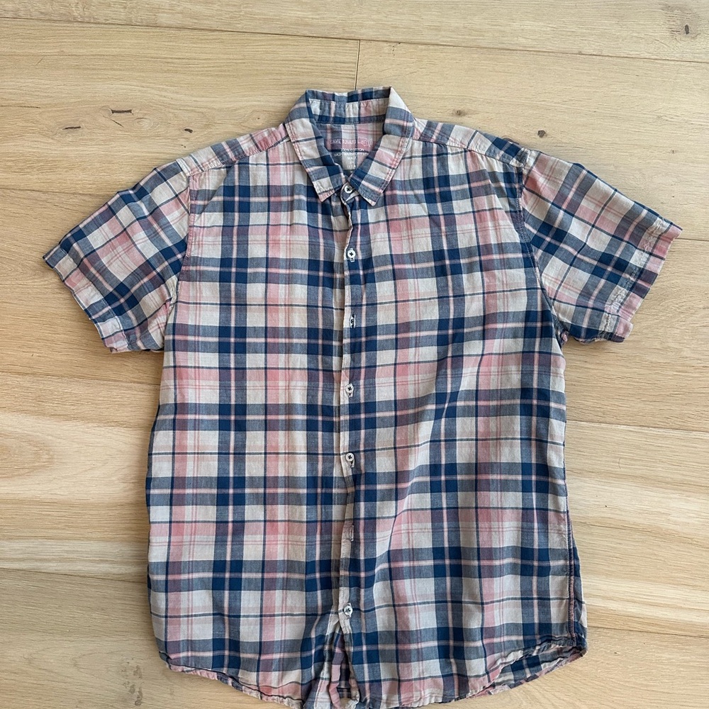 SAVE KHAKI UNITED Blue and Pink Casual Button Down Shirt